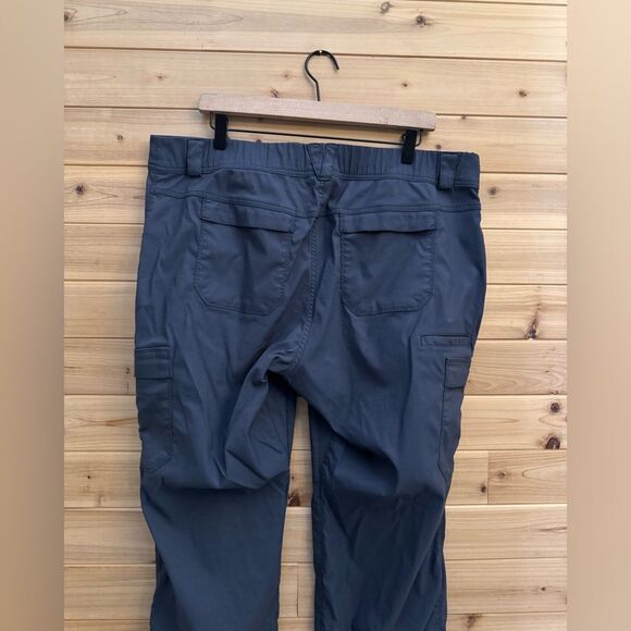 Duluth Trading Co Size 18 Dry On The Fly Bootcut Pants Hiking Outdoors Utility - Picture 10 of 13